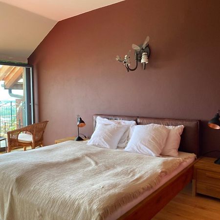 Bnb Belle5 Vully-les-Lacs Bagian luar foto