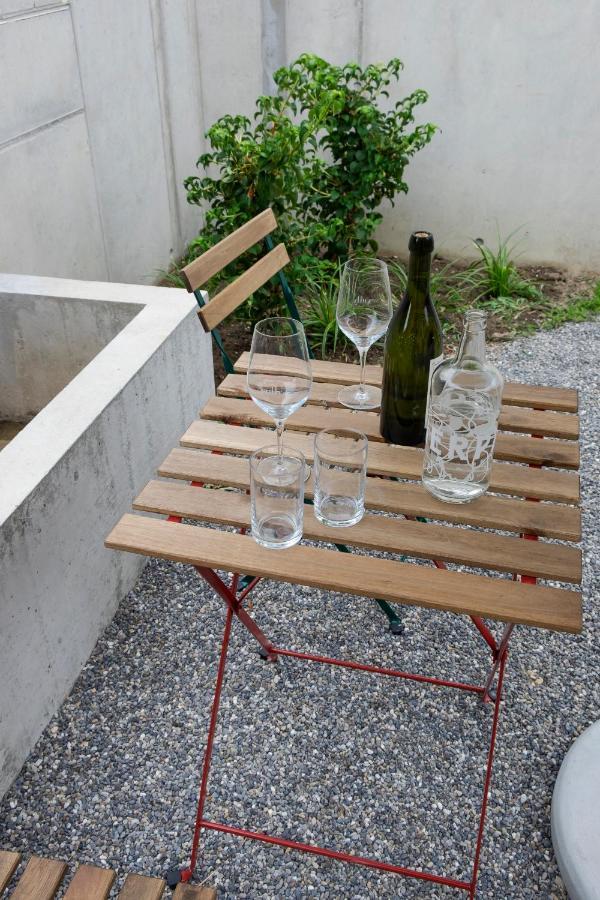Bnb Belle5 Vully-les-Lacs Bagian luar foto