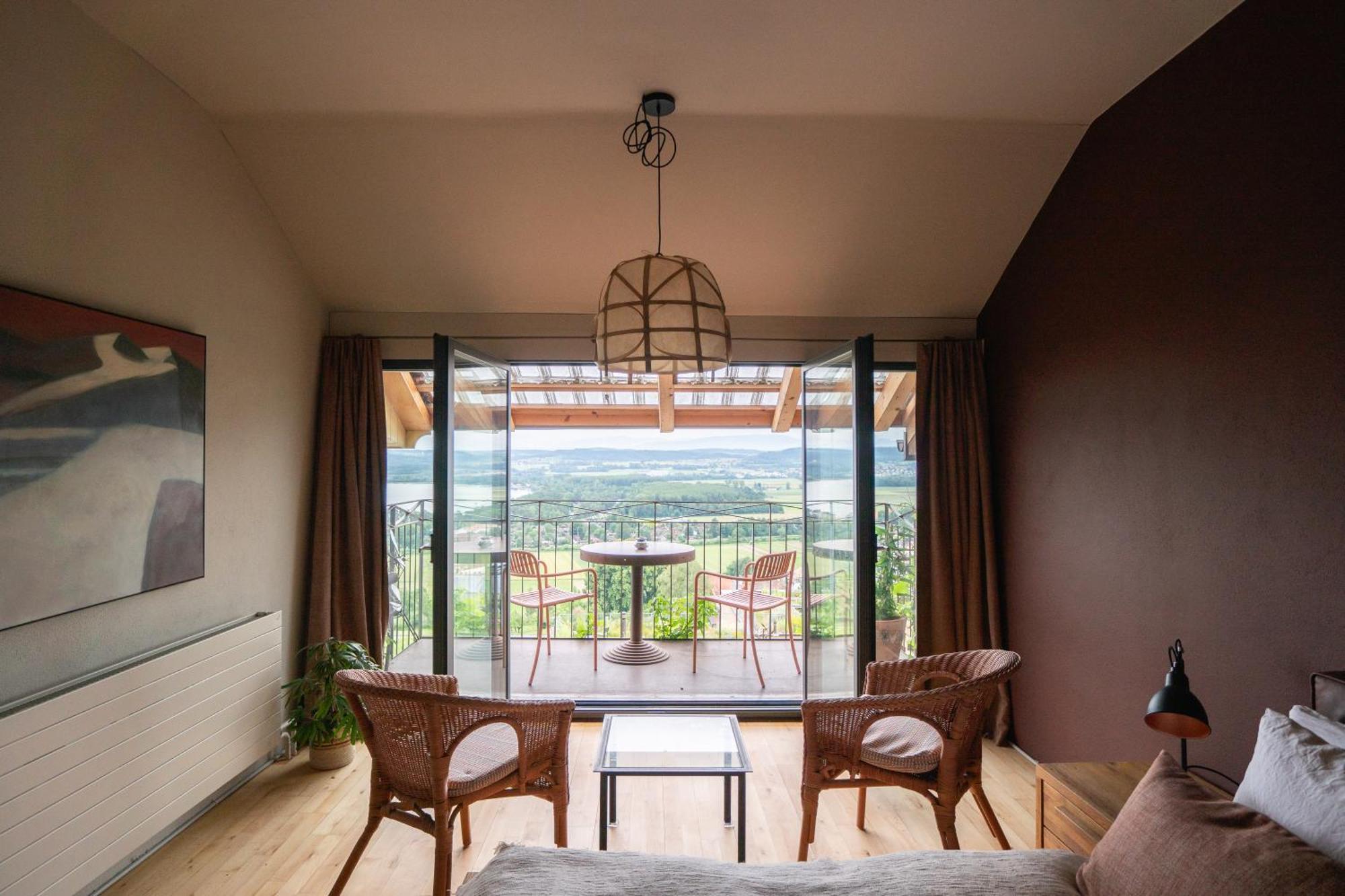 Bnb Belle5 Vully-les-Lacs Bagian luar foto